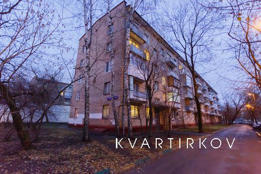 Посуточно Мельникова, 21, Москва - квартира посуточно