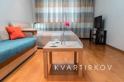 Посуточно Новомостовая 8 (73) 7 этаж, Уфа - квартира посуточно