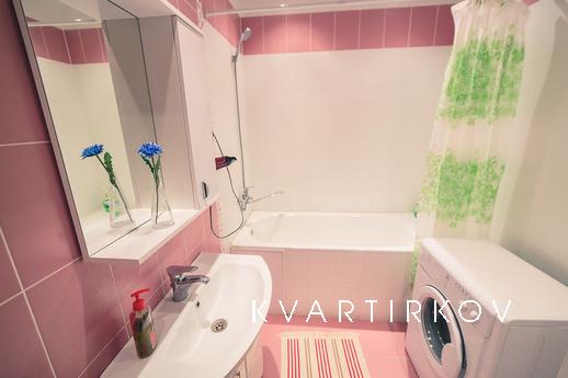 Посуточно Цюрупы 76 (81)7 этаж, Уфа - квартира посуточно