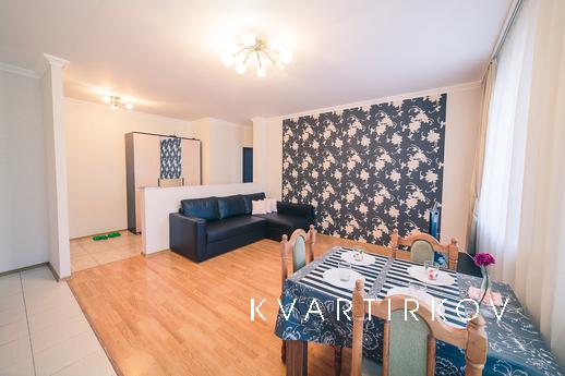 Посуточно Цюрупы 76 (81)7 этаж, Уфа - квартира посуточно