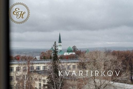 Посуточно З,Вал,58(133)7 этаж, Уфа - квартира посуточно