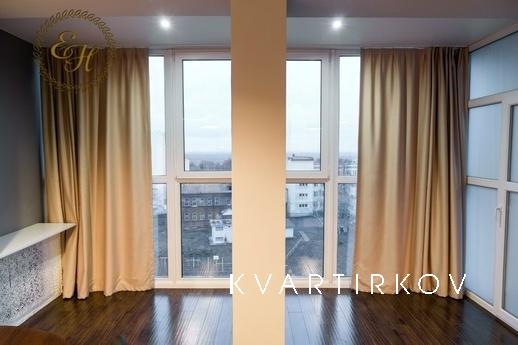 Посуточно З,Вал,58(133)7 этаж, Уфа - квартира посуточно