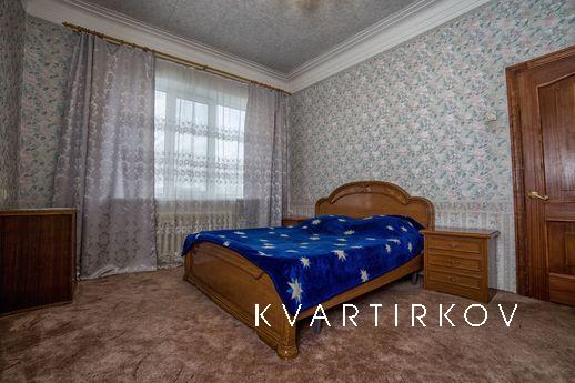 Посуточно Коммунистическая 5, Смоленск - квартира посуточно