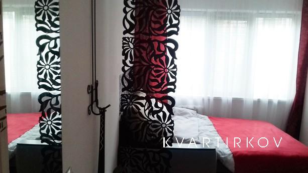 Посуточно Краснодар, ул. Одесская, 44, Краснодар - квартира посуточно