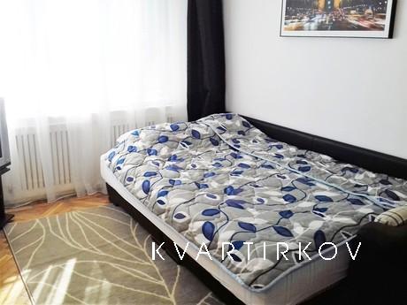 Посуточно Краснодар, ул. Одесская, 44, Краснодар - квартира посуточно