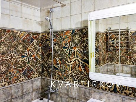 2-комнатная квартира посуточно, Краснодар - квартира посуточно