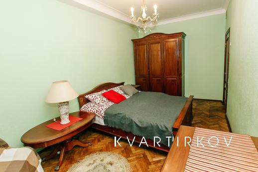 Cozy room near Sukharevskaya metro, Москва - квартира подобово