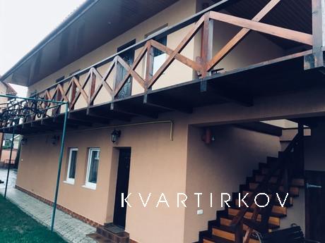 Rooms for rent near the castle, Mukacheve - apartment by the day