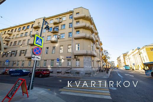 Посуточно 002 Пречистенка 17/9, Москва - квартира посуточно