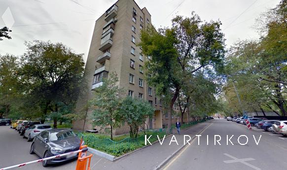 Просторная квартира студия у метро, Москва - квартира посуточно