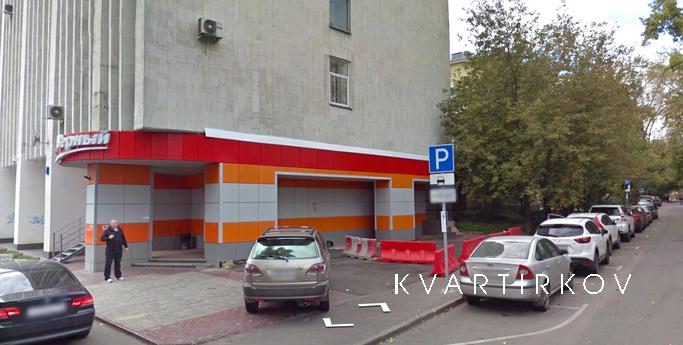 Просторная квартира студия у метро, Москва - квартира посуточно