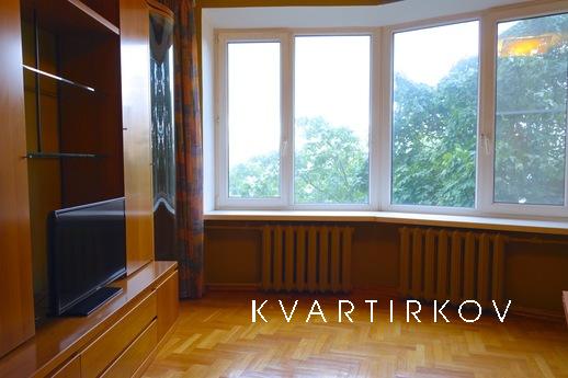 One-bedroom apartment near the Zoo, Москва - квартира подобово