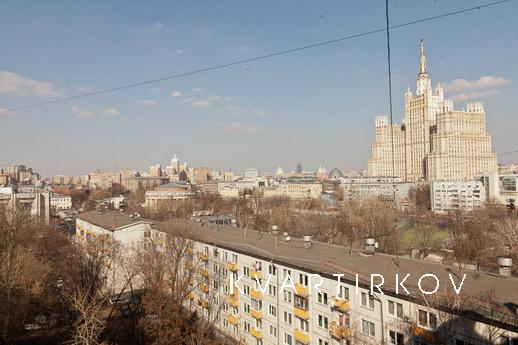 One-bedroom apartment in Barrikadnaya, Москва - квартира подобово