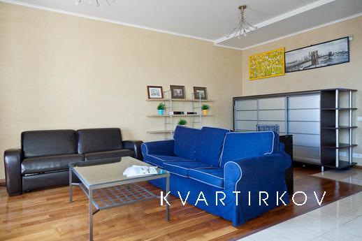 One-bedroom apartment in Barrikadnaya, Москва - квартира подобово