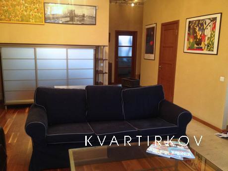 One-bedroom apartment in Barrikadnaya, Москва - квартира подобово