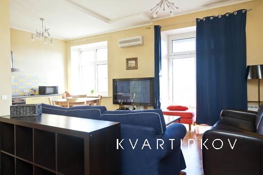 One-bedroom apartment in Barrikadnaya, Москва - квартира подобово