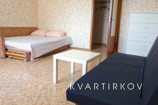 Спальные места: 3,  1 комната.
Квартира сдается посуточно! Е