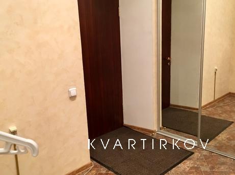 2 bedroom apartment in the center, Moscow - apartment by the day