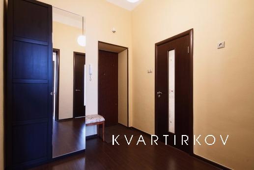 Посуточно 024 6-Садовая-Триумфальная 4/1, Москва - квартира посуточно