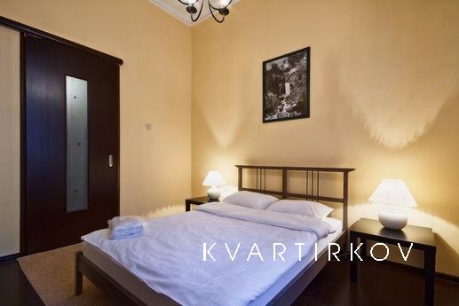 Посуточно 024 6-Садовая-Триумфальная 4/1, Москва - квартира посуточно