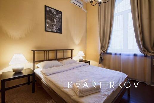 Посуточно 024 6-Садовая-Триумфальная 4/1, Москва - квартира посуточно