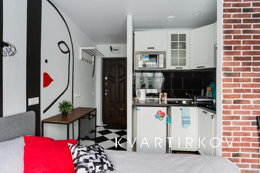 THERE WAS NOT ANYTHING ON THE CUBE !!! OKO Charming studio w