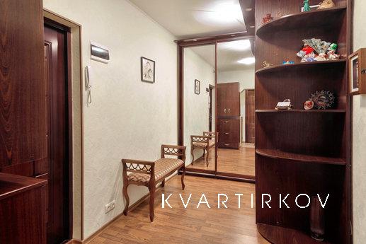 “One-room apartment Home Like on Chistyakova 12” A large bea