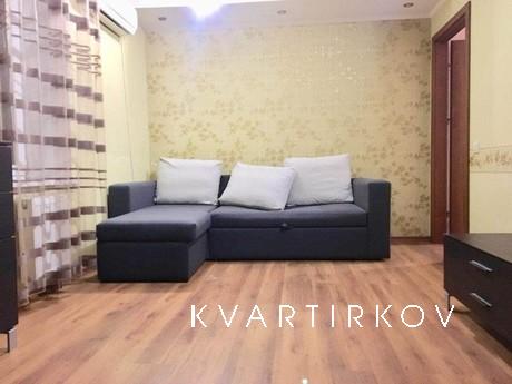 Apartments are located in a quiet area of Kiev, at the same 