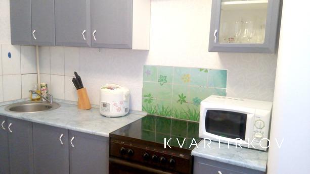 Посуточно Адмирала Лазарева д 47, Москва - квартира посуточно