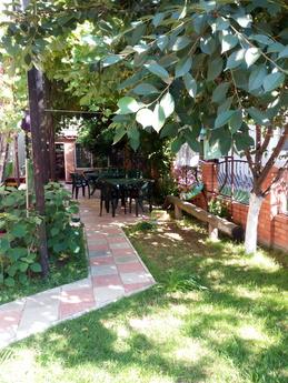 Guest cottage near Evgenia Caroline Buga, Carolino Bugaz - apartment by the day