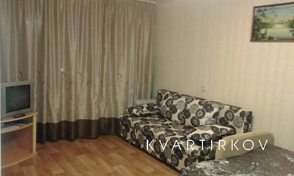 Уютная, теплая квартира на пр. Победы, Челябинск - квартира посуточно