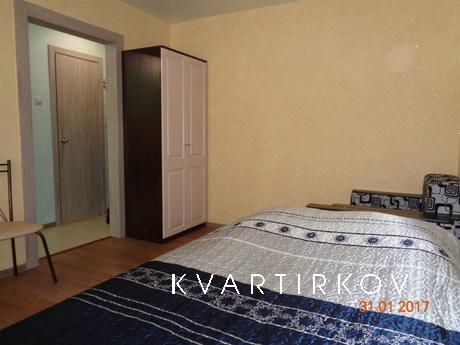 Чистая, удобная двушка на Солнечной, Челябинск - квартира посуточно