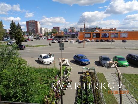 Чистая, удобная двушка на Солнечной, Челябинск - квартира посуточно