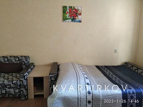 Чистая, удобная двушка на Солнечной, Челябинск - квартира посуточно