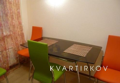 Apartment on Botanica, Yekaterinburg - apartment by the day