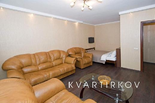 New house, good repair. Nearby are the bus station, supermar