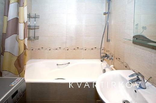 Apartment on Botanica, Yekaterinburg - apartment by the day