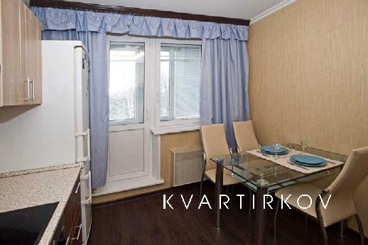 Apartment on Botanica, Yekaterinburg - apartment by the day