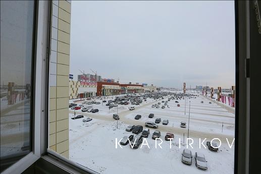 Просторная двухкомнатная квартира, Сургут - квартира посуточно