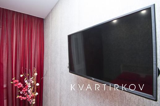 Отличная трехкомнатная квартира, Сургут - квартира посуточно