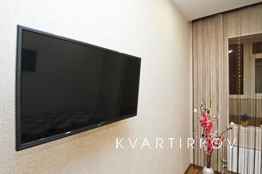 Отличная трехкомнатная квартира, Сургут - квартира посуточно