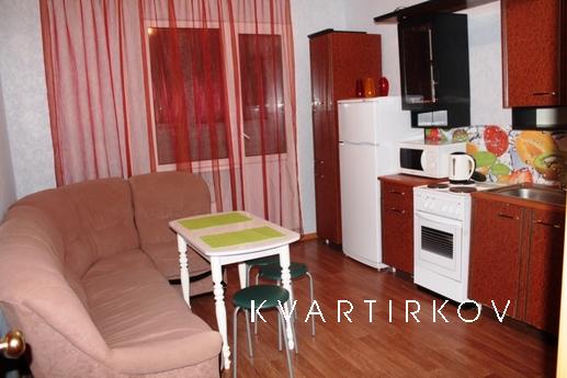 Большая двухкомнатная квартира, Сургут - квартира посуточно