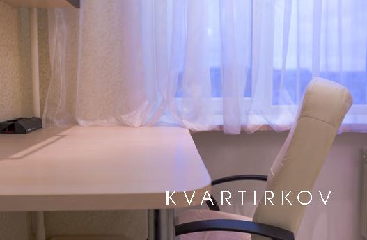 Excellent apartment in the center, Surgut - apartment by the day