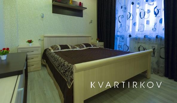 Excellent apartment in the center, Surgut - apartment by the day