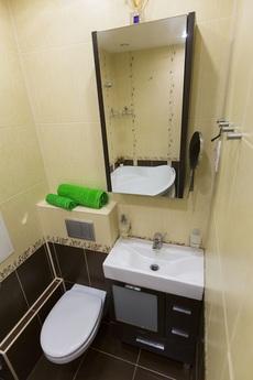 Excellent apartment in the center, Surgut - apartment by the day