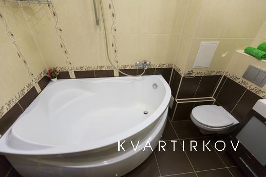 Excellent apartment in the center, Surgut - apartment by the day