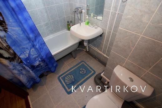 Уютная однокомнатная квартира, Сургут - квартира посуточно