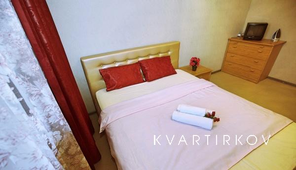 Большая двухкомнатная квартира, Сургут - квартира посуточно