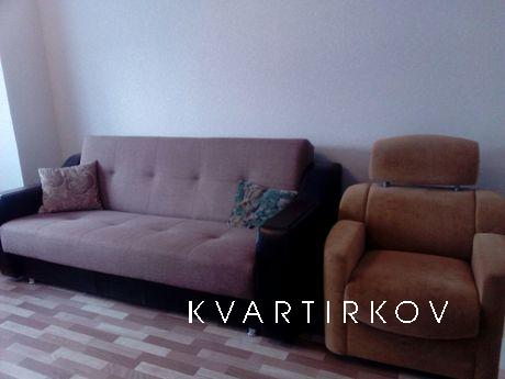 просторная квартира на Киртбая, Сургут - квартира посуточно