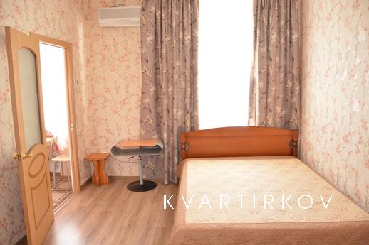 Rent street Karl Marx, Yalta - apartment by the day